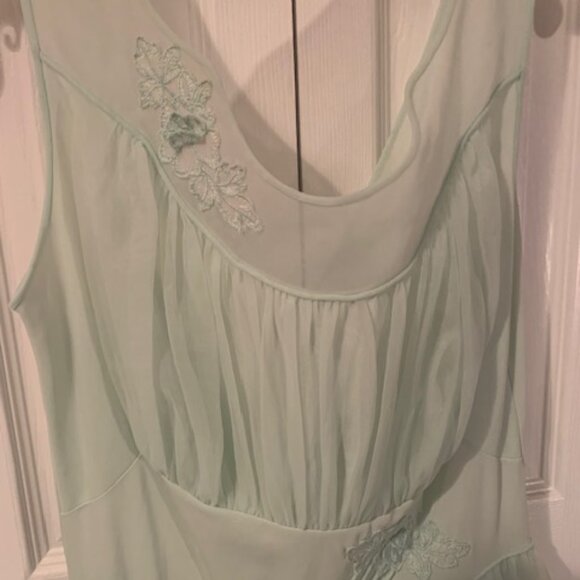 Vintage- 2 piece Negliche! - Picture 10 of 11